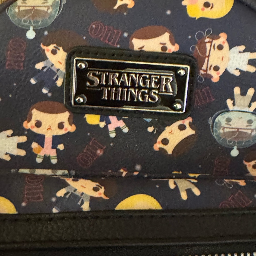 Stranger Things Backpack - Picture 3 of 6